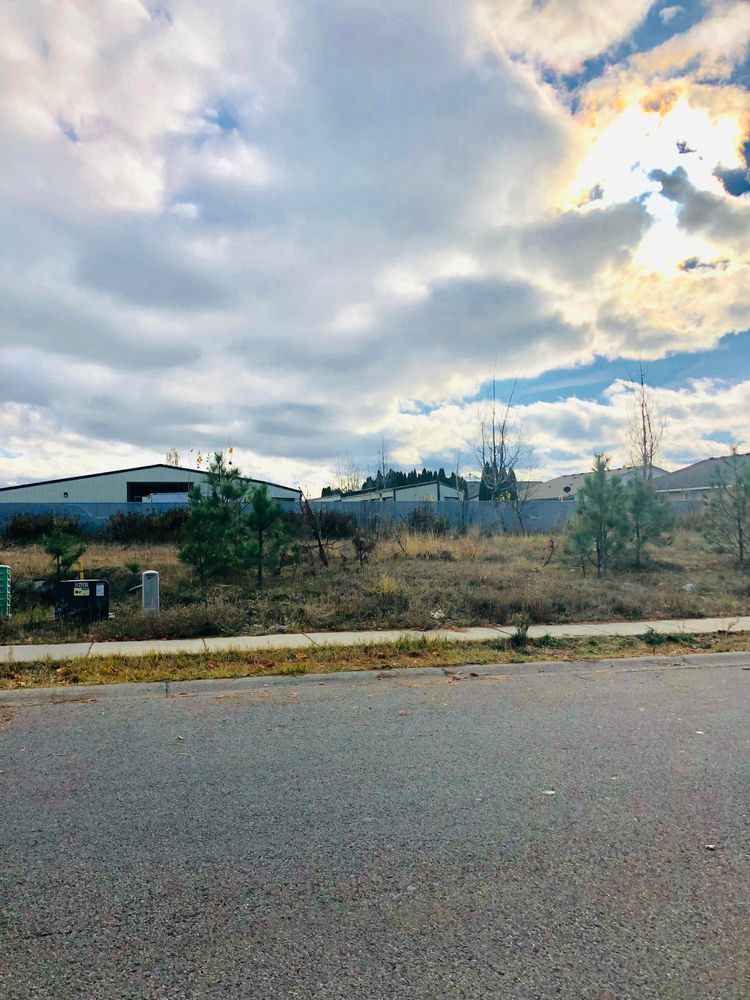 8470 W Boekel Rd, Rathdrum, ID 83858